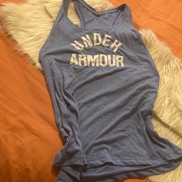 Under Armour Tops - UNDER ARMOUR WORKOUT TANK SIZE MEDIUM
